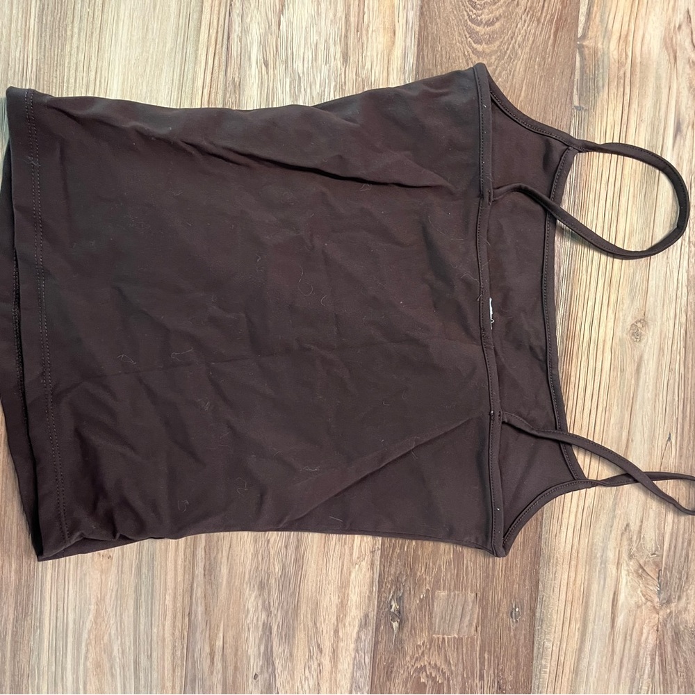 Garage brown tank